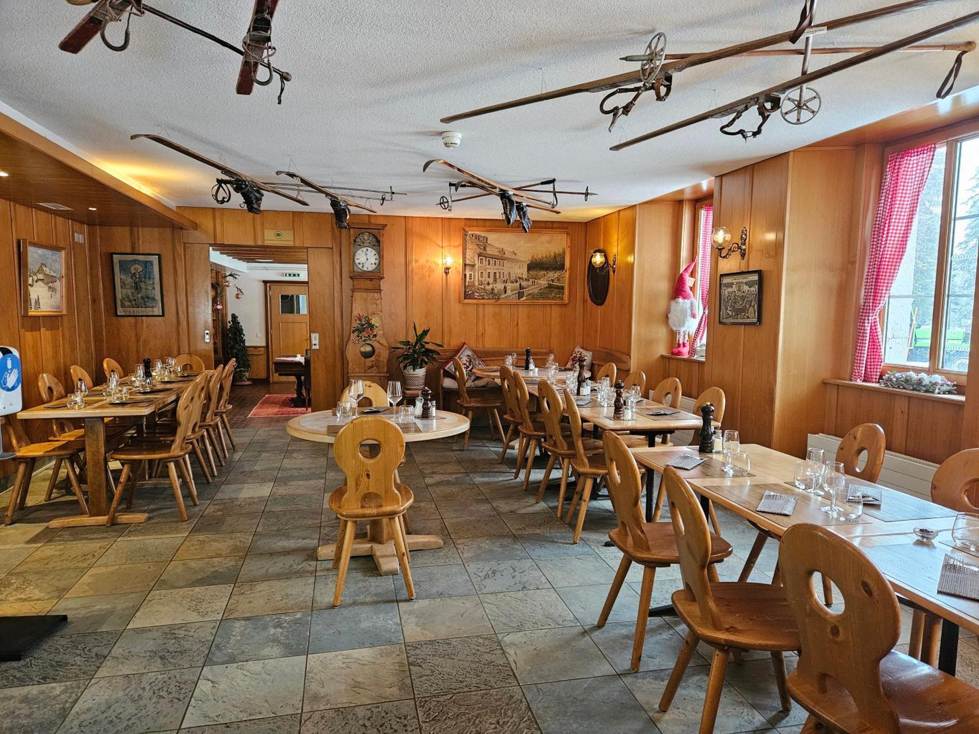 Hotel Restaurant Du Marchairuz Le Brassus Luaran gambar